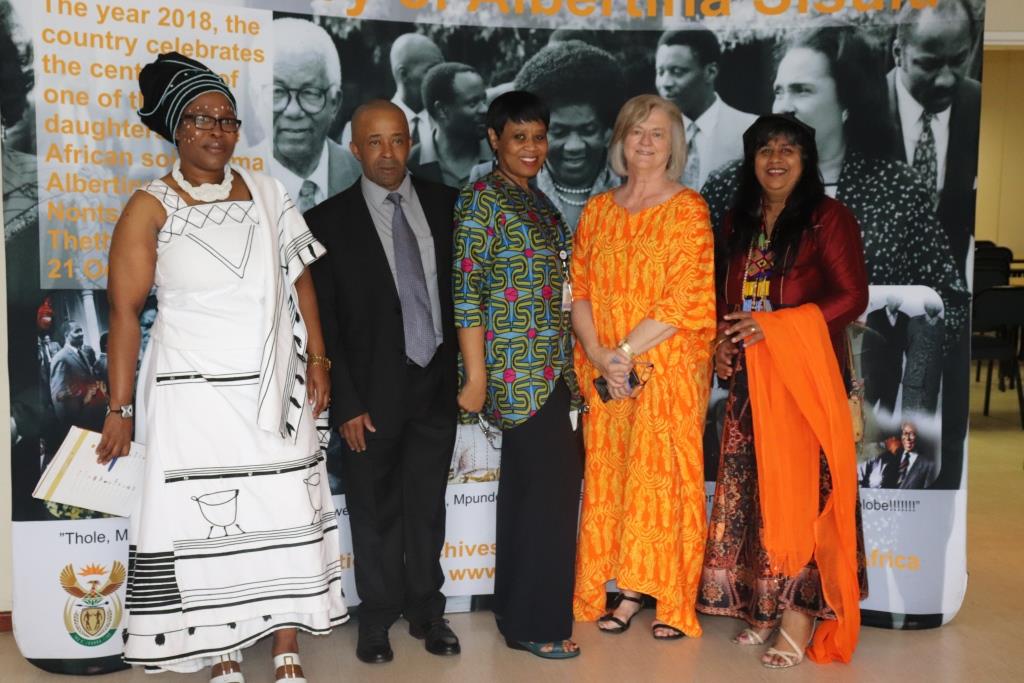 Oral History Conference programme director Nomaza Dingayo (left) with Exco members