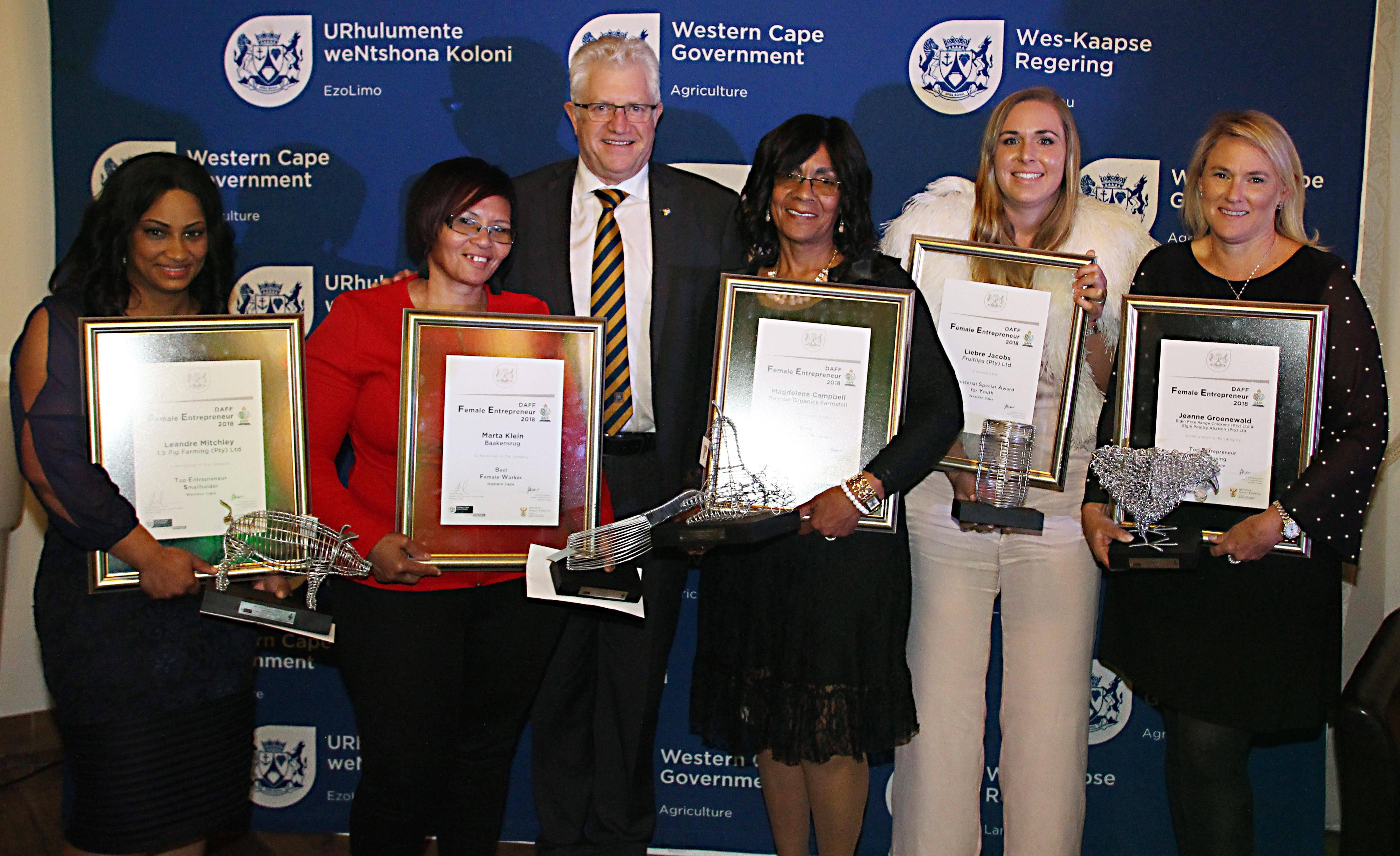 Minister Alan Winde with the award winners