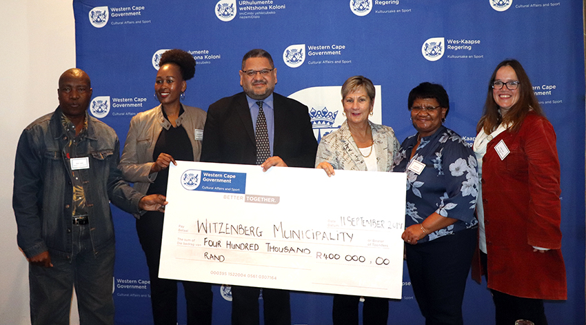 Minister Marais, HoD Walters and Ms Sani with representatives from Witzenberg municipality who received funding