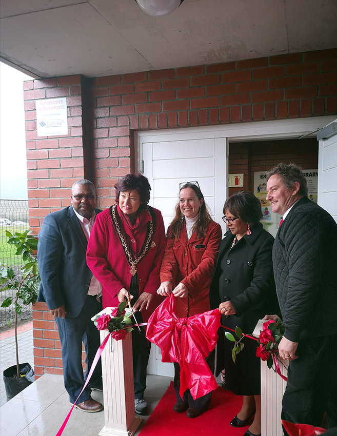 Ms Sani with Stellenbosch Executive Mayor Gesie Van Deventer and other officials at the opening of the library