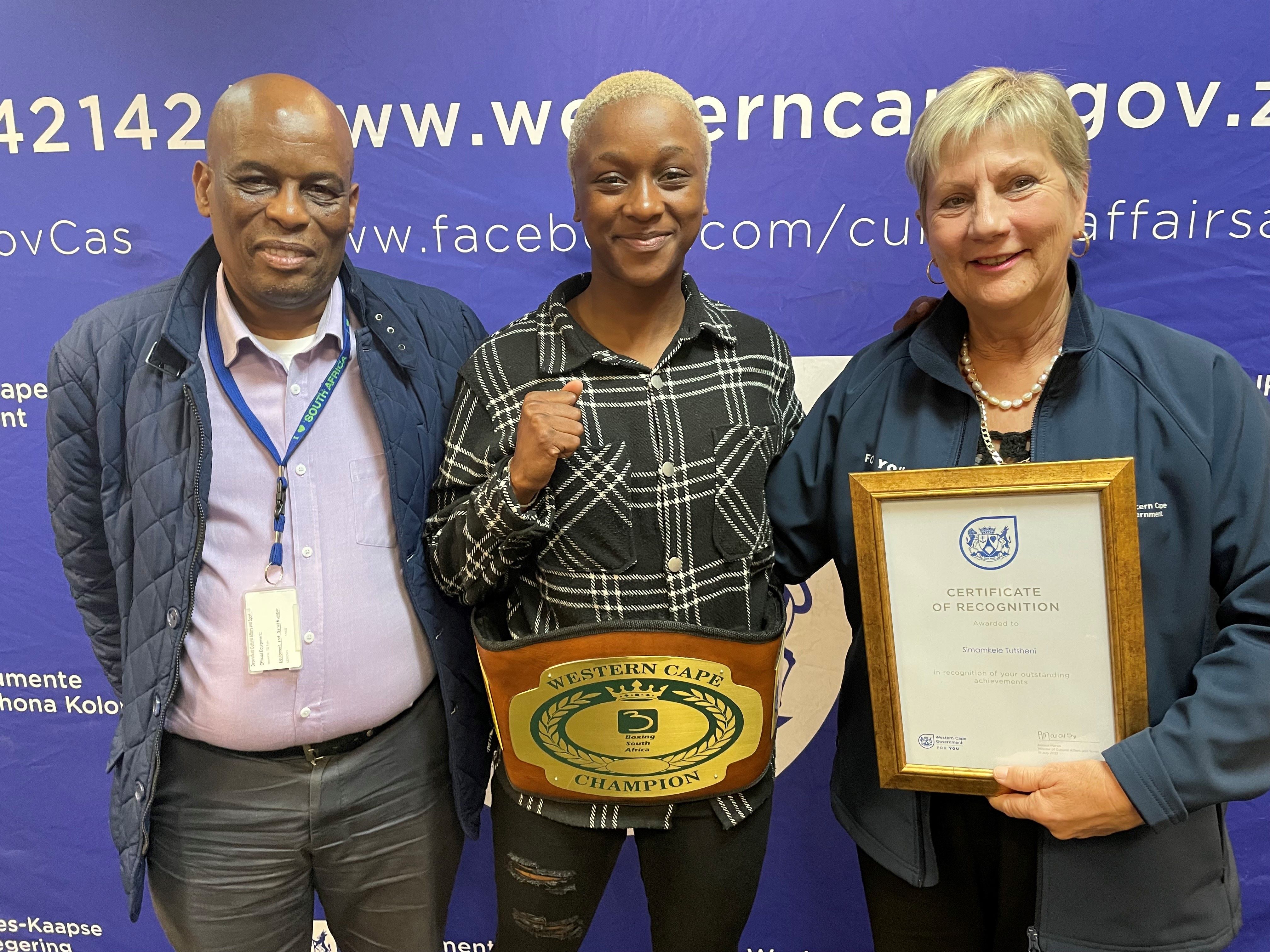 Simamkele Tutsheni recieved recognition for being nomated as Female Prospect of the Year for boxing.