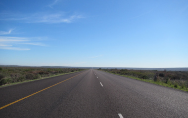 A section of the completed seal on the R27 near Melkbosstrand.
