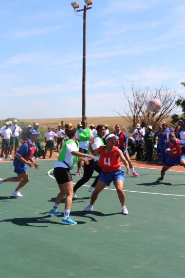 An intense netball match between DCAS and Saldanha Municipality