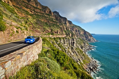Chapman's Peak Drive closed due to inclement weather conditions.
