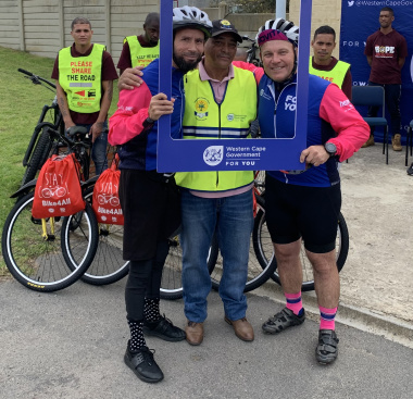 L - R: Western Cape Minister of Police Oversight and Community Safety, Reagen Allen, Community Policing Forum (CPF) Chairperson, Bredasdorp, Mr Ernest White and Overberg District Executive Mayor Alderman Andries Franken