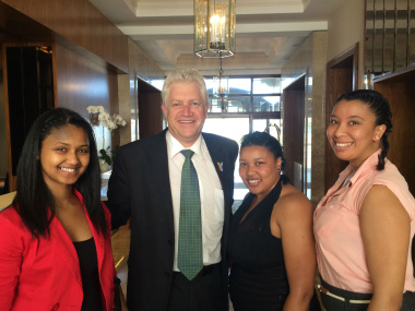 From left to right: Elriza van Staden (Lavender Hill), Alan Winde, Western Cape Minister of Economic Opportunities, Christyne Clayton (Ocean View) and Amy Domingo (Cape Town).