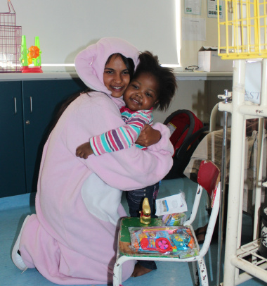 Easter Bunny brings joy to sick patients: Iphendulwe Dangazele (3), from Butterworth in the Eastern Cape, was overjoyed to see the Easter Bunny. 