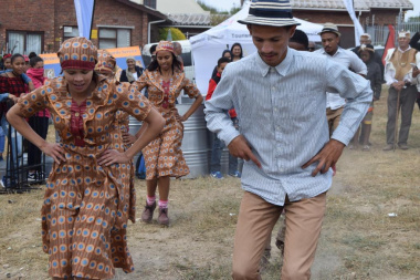 Energetic rieldancers showed off their franctic footwork in the sand on Heritage Day in the West Coast