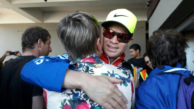 Hilton Langenhoven welcomed back by Minister Marais after competing for his gold