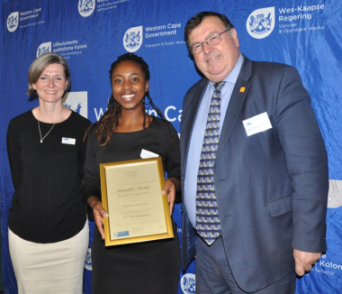 Ms Gooch and Minister Grant with Khanya Mazolwana - BSc Eng (civil engineering) student at Stellenbosch University.