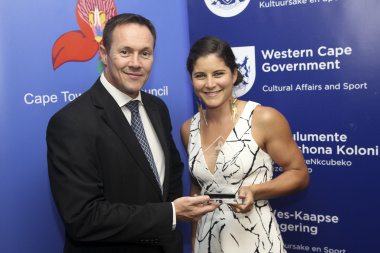 JP Naude with Ilse Hayes, winner of the Sportswoman with a Disability award