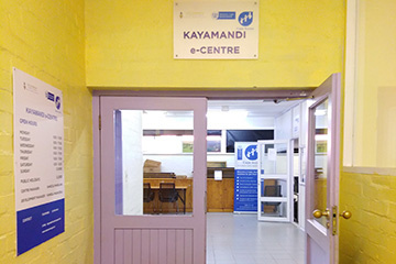 The Kayamandi e-Centre operates from the Kayamandi Library.