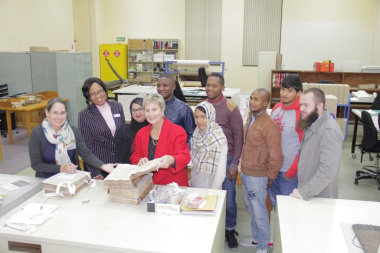 Mary Minicka introduced Minister Marais to the EPWP  Preservation Services Team