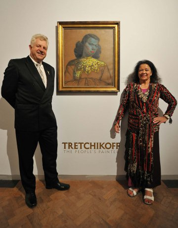 Minister Alan Winde Urges Capetonians to Visit the Tretchikoff Exhibition