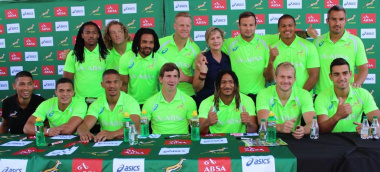 Minister Anroux Marais, the Blitzbokke and Wayde Van Niekerk at the V&A Waterfront.