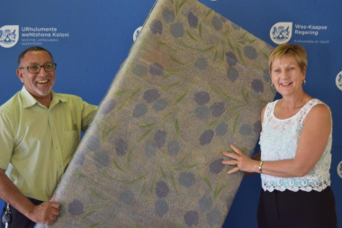 Minister Marais handing over 150 mattresses to Mr Khan, CEO of the Haven Night Shelter