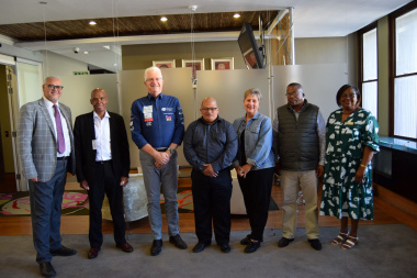 Premier Alan Winde, Minister Anroux Marais, Dr Lyndon Bouah and Jane Moleleki with some of the members of the Initiation Coordinating Committee