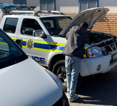 SAPS vehicle being worked on
