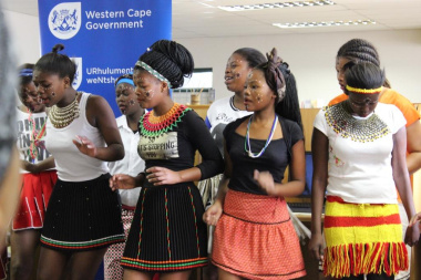 Sikhulule Ngxowa Group entertained the audience at the Villiersdorp Public Library