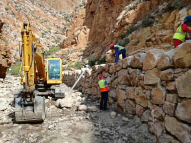 Swartberg Pass construction activities in progress.