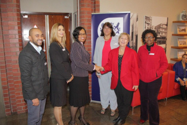 Tancewill Robertson, Edwina Africa, Director Nikiwe Momoti, Jolanda Hogg and  Felicia Abrahams welcomed Minister Marais at the Archives