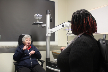 81-year-old Mrs Jennifer Gillespie from Annandale Village in Milnerton was referred to Tygerberg Hospitals ophthalmology clinic.