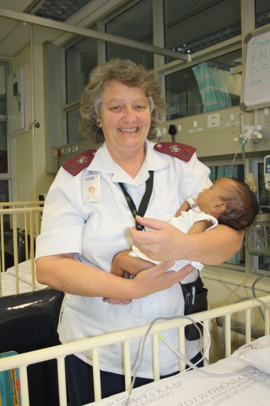 Sister Jane Booth with three-month old Ruzan Hendricks, a patient at Red Cross War Memorial Children’s Hospital who is currently benefitting from the Breatheasy Programme.