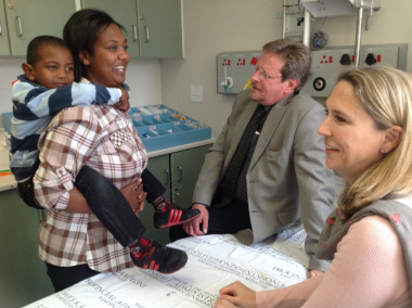 On the photo, from left, is Shamiela Baredien with her son, Muzamiel, who had undergone surgery on 5 July as part of the Weekend Surgery Initiative. With them is Western Cape Minister of Health, Theuns Botha, and Paediatric Surgeon, Dr Sharon Cox.