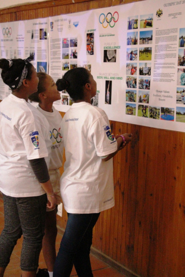 Young girls from Ladismith were excited to learn more about the Olympics