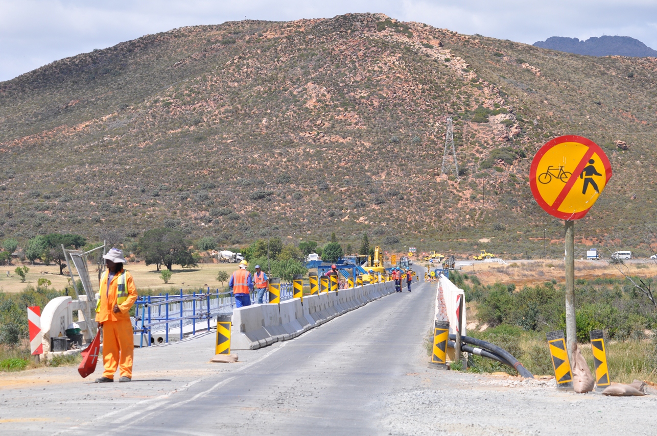 The Breede River Bridge will be closed between 24 and 26 June 2016.