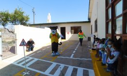 Danny Cat the road safety mascot made an appearance at the launch, much to the delight of the children.JPG