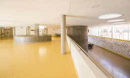 Vredenburg Hospital corridor 2.jpg